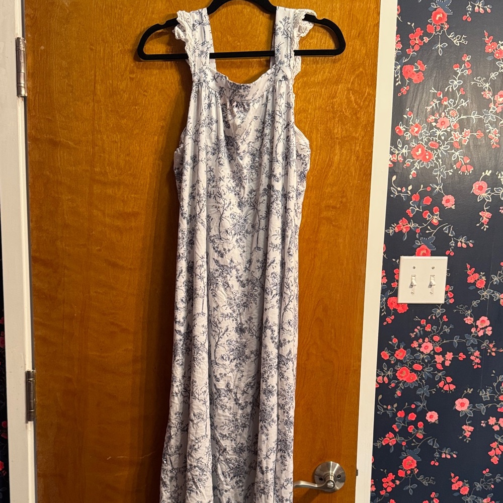 Petite plume nightgown - Blue and White